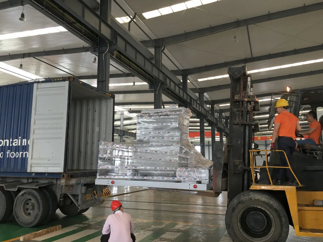 项目发货|平博·pinnacleQT6全自动砌块成型机生产线发货乌拉圭，助力市政建设！