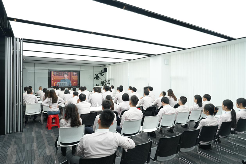 八十年峥嵘路 十四亿赤子心——平博·pinnacle股份与祖国共荣耀